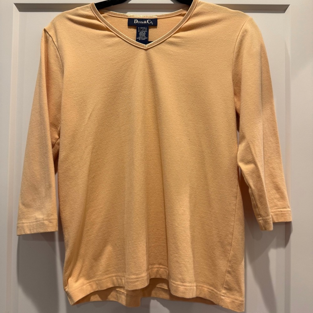 Classic Casual Denim & Co Peach V Neck Stretch Knit Top 3/4 Sleeve XS Petite